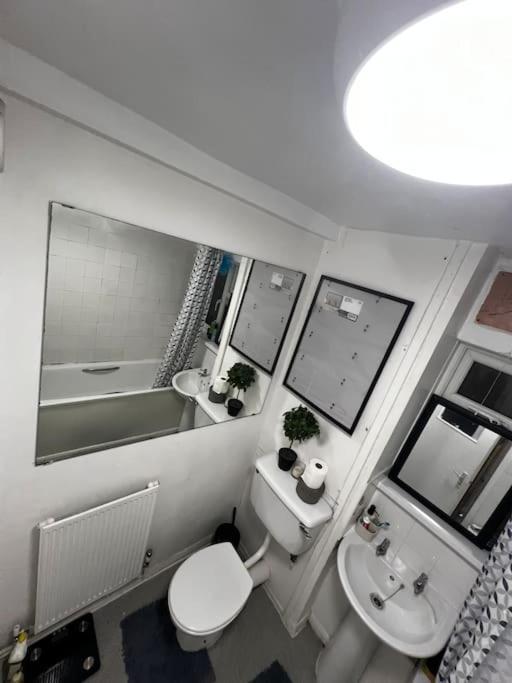 1-Bed Flat With Fast Wi-Fi In Prime Location 15Mins From Central لندن المظهر الخارجي الصورة